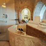 Hu Of Cappadocia - Special Class