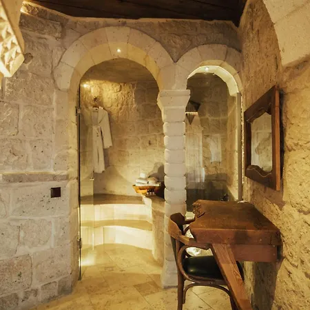 Hu Of Cappadocia - Special Class 2* אוצ'יסר