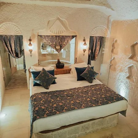 Hu Of Cappadocia - Special Class