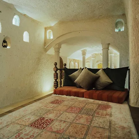 Hu Of Cappadocia - Special Class 2*
