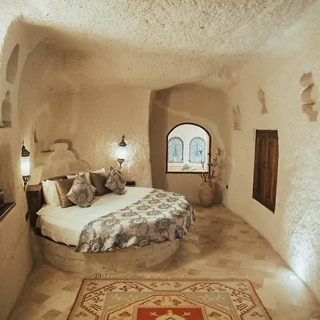 Hu Of Cappadocia - Special Class 2*