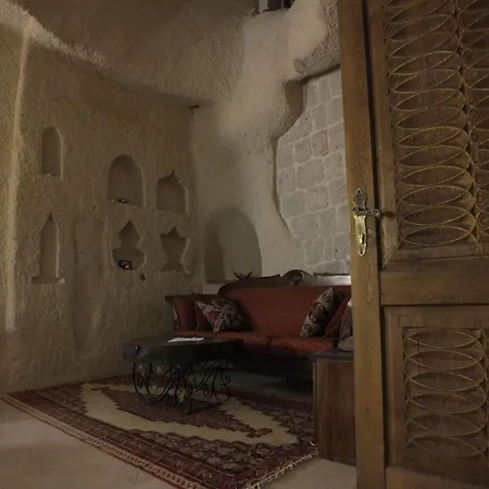 Hu Of Cappadocia - Special Class 2*