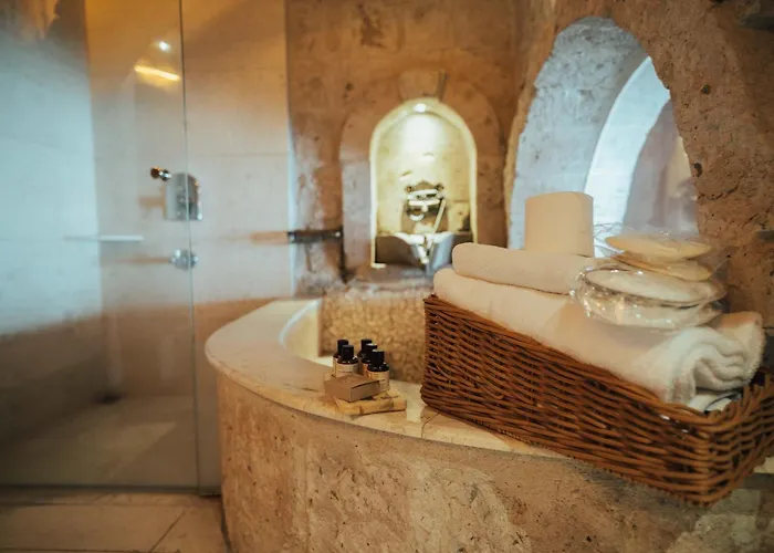 Hu Of Cappadocia - Special Class